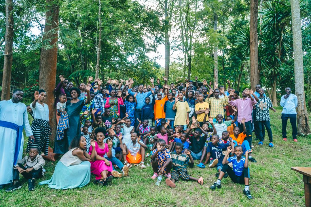 Community gathering - Hameau des Jeunes